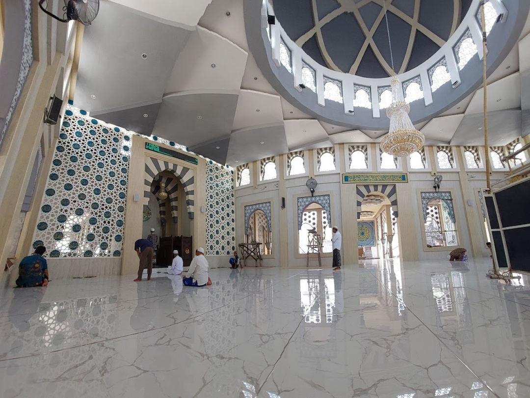 Suasana Masjid           